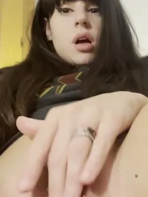 #Amateurs #Teen #Brunette #Masturbation #Pussy #Shaved #Solo #Onlyfans #Close Up Pussy #Pamsnusnu #Leaks