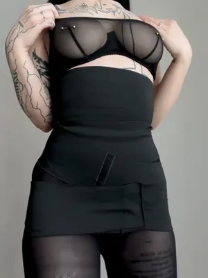 #Amatéři #Náctileté #Velký Kozy #Brunetky #Tetování #Zadeček #Kundička #Krásný Holky #Piercingv Bradavkách #Spodní Prádlo #Sólo #Mladí #Onlyfans #Škádlení #Sexy #Vertikální Porno #Onlyfans Modelky #Sheer Bra #Gothic Style