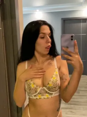 #Teen #MILF #Big Tits #Tits #Brunette #Tattoo #Blonde #Masturbation #Small Tits #Ass #Latina #Pussy #Dildo #Shaved #Solo #Teasing #Cowgirl #POV #Fucking #Riding Dick #Vertical Porn #Leaks #Selena Lushh