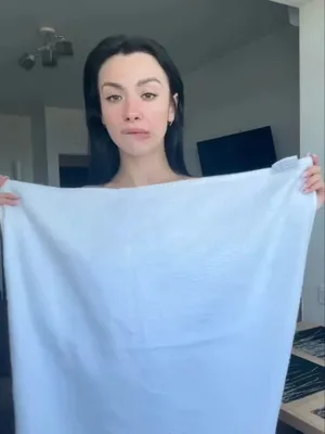 #Amateurs #Brunette #Small Tits #Tan Lines #Flashing Tits #Solo #Onlyfans #Sexy #Vertical Porn #Skinny #Darianaa