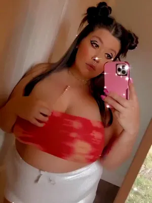#Grosse Titten #Brünett #Onlyfans #Mollig #Vertikal Porno #Durchsickern #Onlyfans Modelle #Cpt Party Titten