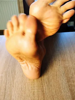 #MILF #Foot Fetish #Onlyfans #Amateur Milf #Sexy Feet #Vertical Porn #Lily WOW