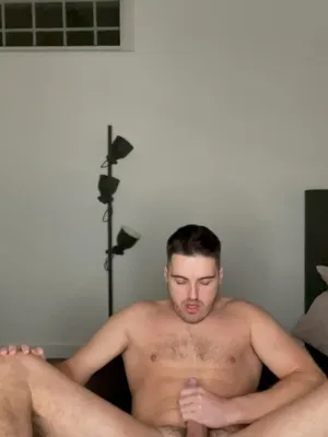 #Masturbace #Stříkání #Svaly #Vertikální Porno