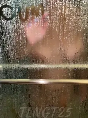 #Amateurs #Big Areolas #Vertical Porn