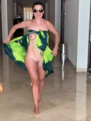 #Amateurs #Public #Vertical Porn