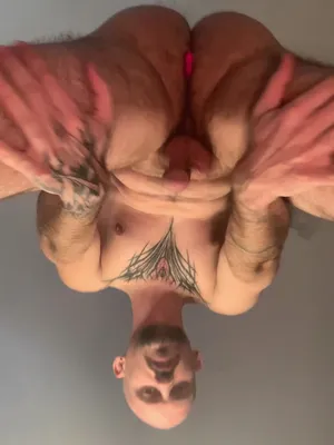 #Tattoo #Ass #Solo #Gej #Hairy Ass #Bald #Vertical Porn #Olbrzymka #Wibrator Analny