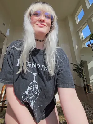 #素人 #巨乳 #Blonde #Glasses #Solo #Onlyfans #Big Natural Tits #Huge Tits #FYP #Vertical Porn #Sarah Shaye