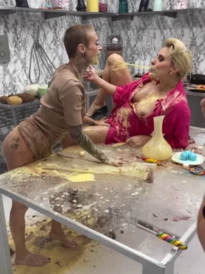 #Perverso #Fetiche #Comida #Making-of #Brittany Bardot #Sasha Beart #Power Fetish.com #Pornô Vertical