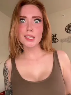 #Mignon #Rousse #Belle #Tiktok Viral #FYP #Tiktok Porn #Tiktok Nsfw #Piercing Au Nez #Fuites Tiktok #Séduisant Tiktok #Tiktok18+ #Défi Tiktok #Bobines Tiktok