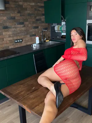 #Mères #Brunette #Cul #Latino #Talons Aiguilles #Onlyfans #Lubrification #Chaud #Séduisant #Vilain #Corps Séduisant #FYP #Pocahontes