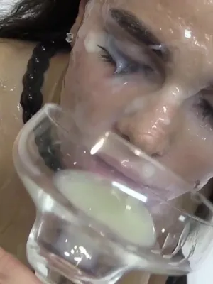 #Brunette #Cumshot #Bukkake #Swallow #Vertical Porn #Mouth Cumshot