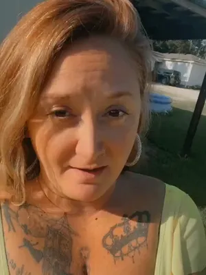 #Redhead #Tattoo #Onlyfans #Vertical Porn #Leaks #Onlyfans Models #Redheadcumslut