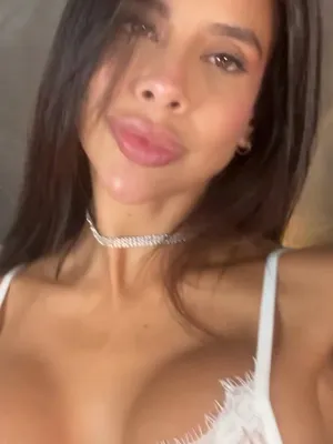 #Tits #Beautiful #Lingerie #Onlyfans #Sexy #Colombiana #FYP #Vertical Porn #Aficionados #Lindas