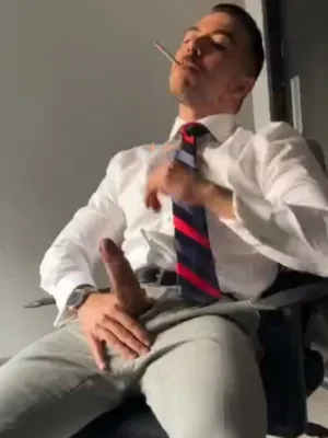 #Cumshot #Großer Schwanz #Solo #Blasen #Schwul #Wichsen #Chef #Stuhl #Vertikal Porno #Anzug