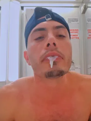 #Cumshot #Athletic #Solo #Gay #Jerking Off #Public Toilet #Vertical Porn #Cap #Self Cum Eating