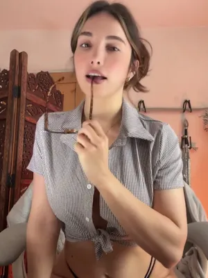 #Big Tits #Dildo #Shaved #Pussy Rubbing #Dildo Play #Blinkx