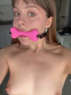 #Amatéři #Náctileté #Brunetky #Malá Prsa #Sólo #Onlyfans #Škádlení #FYP #Vertikální Porno #Piercing V Nose #Vixen Vicky