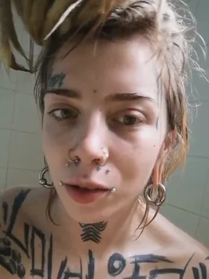 #Tattoo #Dreadlocks #Piercing #Nipple Piercing #Onlyfans #Vertical Porn #Leaks #Onlyfans Models #SEWERSLUT3