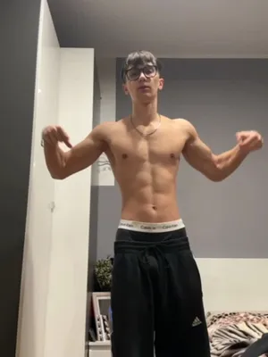 #Tetování #Fitness #Postel #Před Zrcadlem #Sólo #Onlyfans #Koule #Homosexuálové #Twink #Jerking Off #Zblízka #Dialoghi Italiano #Amatoriale Italiano #Barevné Vlasy #Vertikální Porno #Seghe #Italiano #Cazzo #Chlap Šuká Transku #Croatian #Slavko #Specchio Del Bagno #Masturbazione Maschile #Ragazzo Italiano