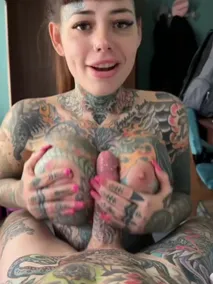 tiger lilly Porn Reels & Nudes