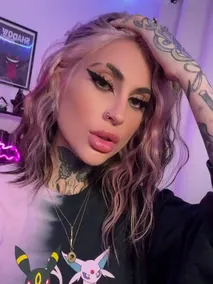 poison xxx Porn Reels & Nudes