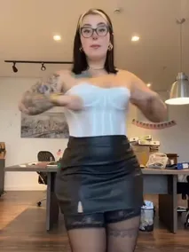kerry louise Porn Reels & Nudes