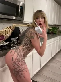 taylor swift” Porn Reels & Nudes