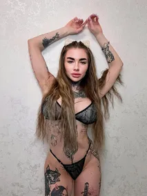 sky summers Porn Reels & Nudes