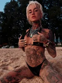 bec uncensored Porn Reels & Nudes