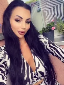isimbi yvonne Porn Reels & Nudes