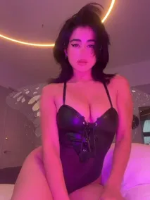 mia_z123 Porn Reels & Nudes