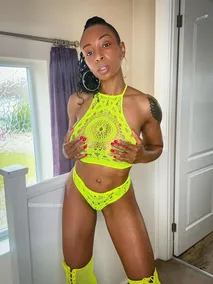 lamar Porn Reels & Nudes