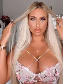 xenia helena Porn Reels & Nudes