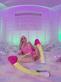 balloon Porn Reels & Nudes