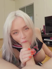 Leah Meow Porn & Sex Reels