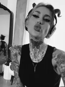 polyamorous tabitha poison Porn Reels & Nudes