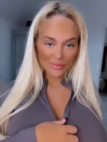 kerry louise Porn Reels & Nudes
