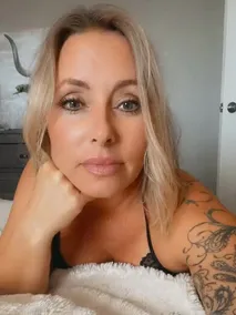 Young Mom Porn & Sex Reels