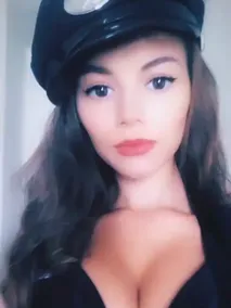 tori v Porn Reels & Nudes
