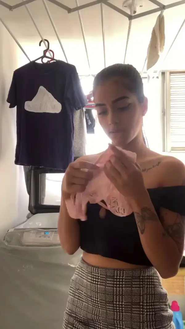 Latin Girl Self Nude - This sexy Latina teen is indulging in a delicious self-fuck and pussy  sniffing. Who knew a fetish could smell this good? - @cabeca's Sex Reel On  xfree.com â€“ TikTok Porn & Shorts