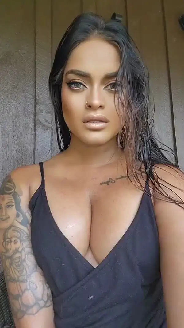 Watch my Indian inked pussy pose in my Xsamsinghx Onlyfans leaks  