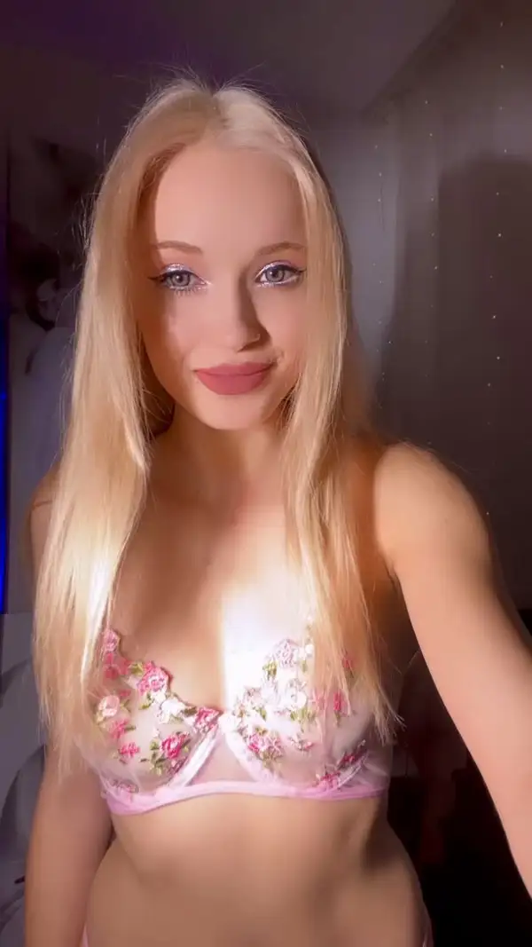 Sex @skyresss s Sex Reel On xfree com TikTok Porn Shorts 