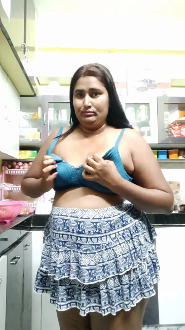 big boobs with banana @swathinaidu s Sex Reel On xfree com  